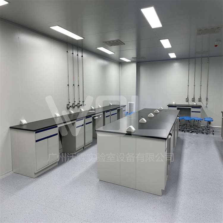 祝賀深圳某信息學(xué)院實(shí)驗(yàn)室項(xiàng)目順利完工投入使用！