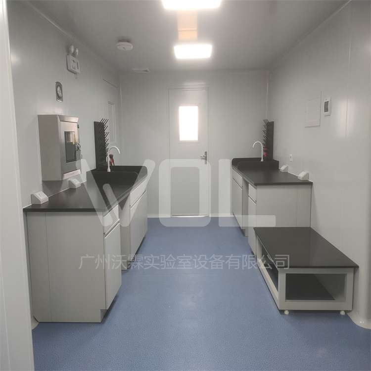 祝賀廣西某股份有限公司食品檢測(cè)實(shí)驗(yàn)室裝修工程順利完工即將投入使用！